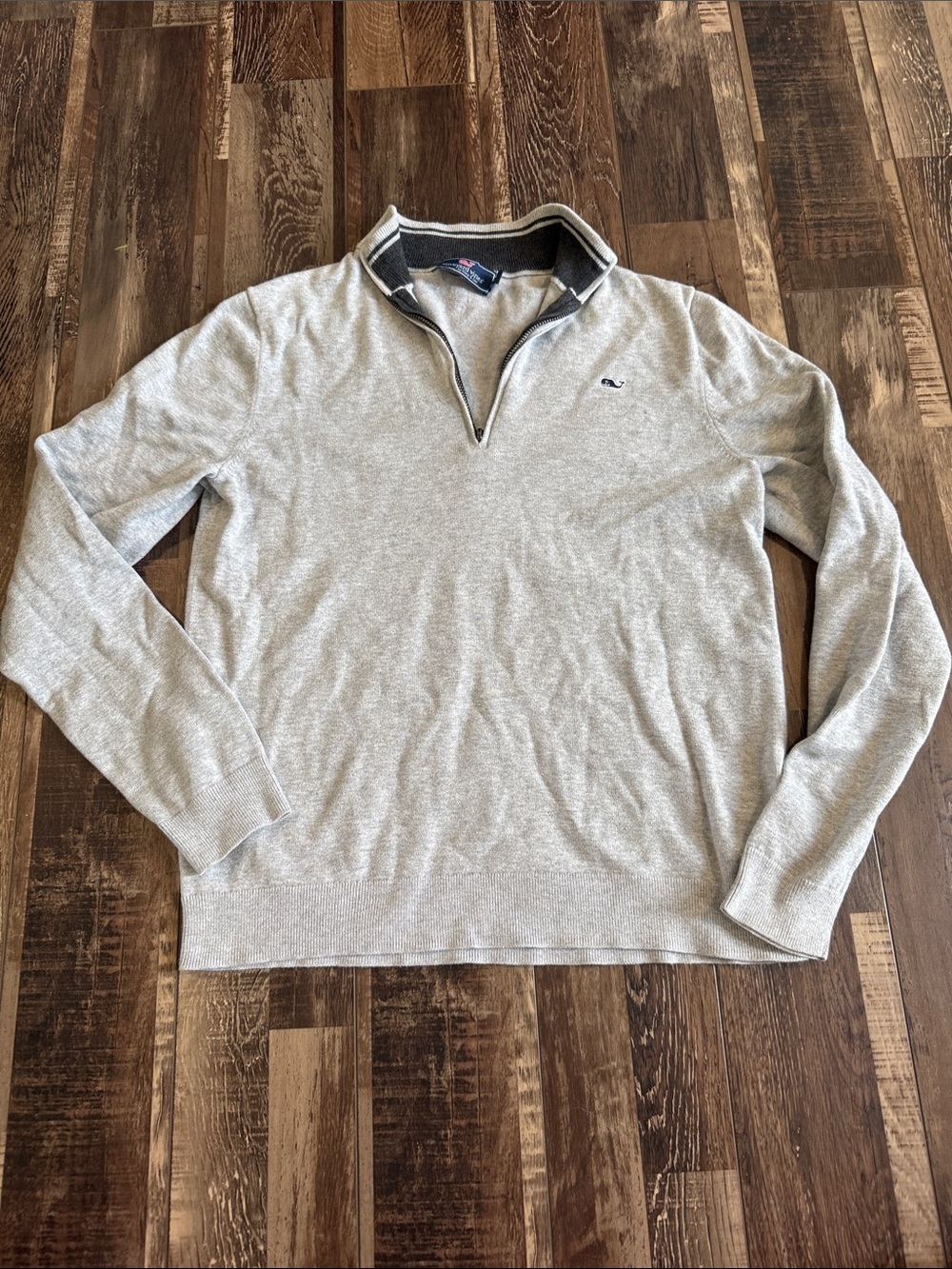 Vineyard Vines Gray Quarter-Zip Sweater with Navy Trim